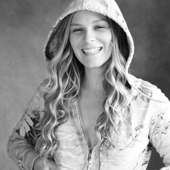 Hi! I’m selling lightly used or brand new items - Picture 1 of 1